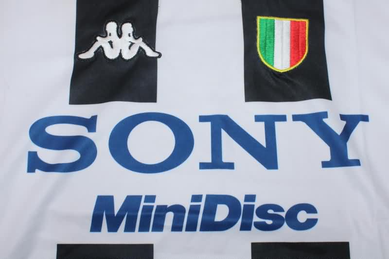 AAA(Thailand) Juventus 1997/98 Home Retro Soccer Jersey