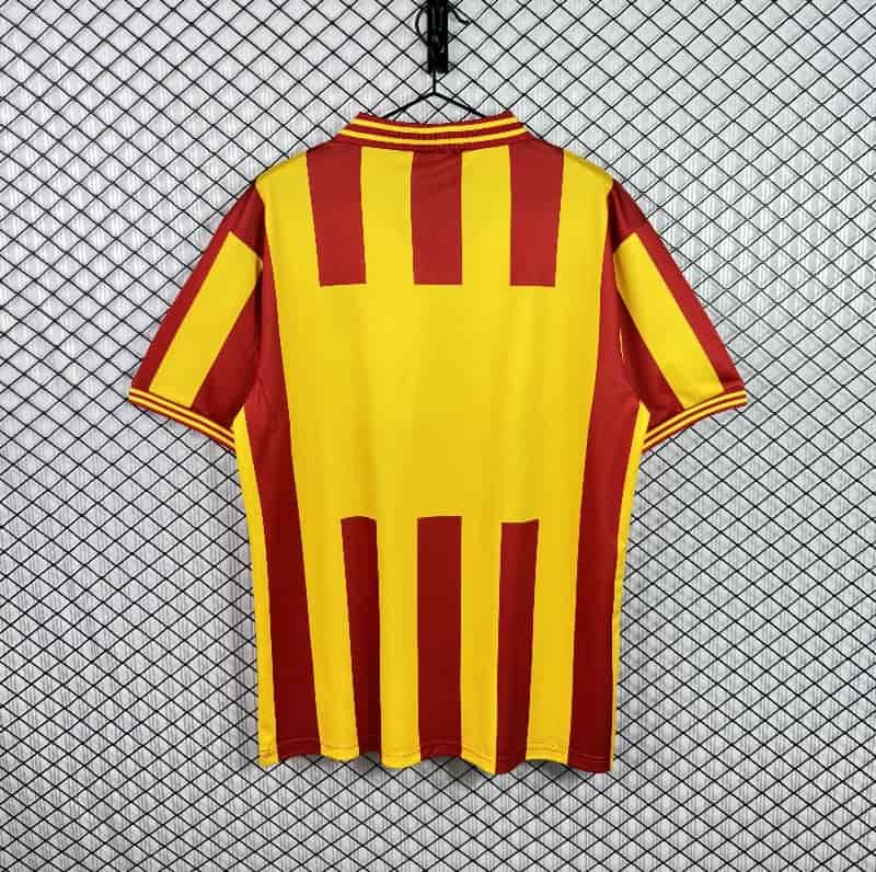AAA(Thailand) Lens 1995/96 Home Retro Soccer Jersey