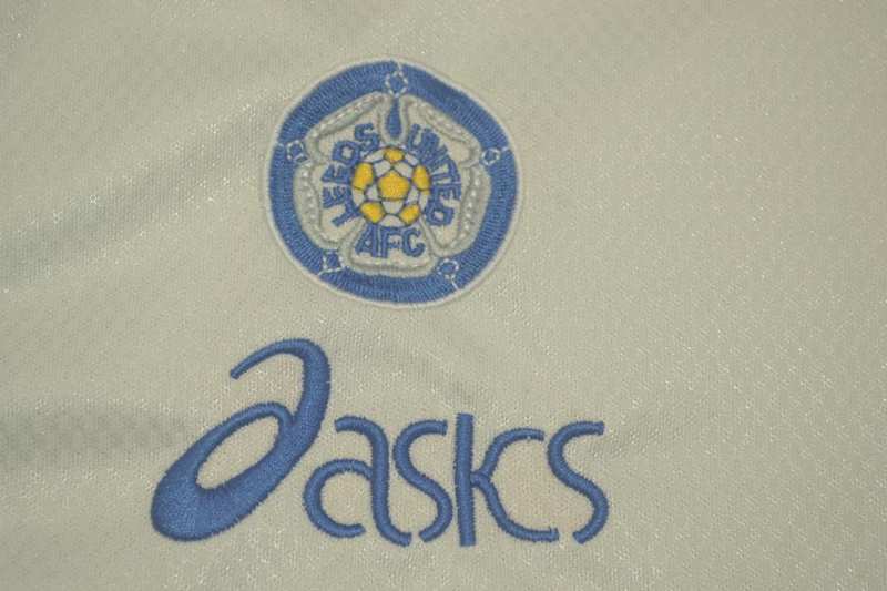 AAA(Thailand) Leeds United 1995/96 Home Retro Soccer Jersey