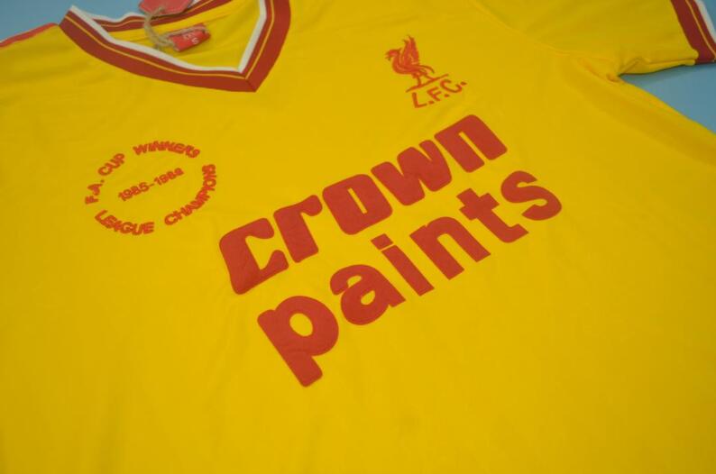 AAA(Thailand) Liverpool 1985/86 Third Retro Soccer Jersey