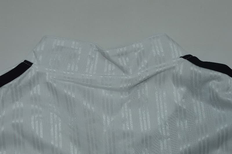 AAA(Thailand) Liverpool 1995/96 Away Retro Soccer Jersey