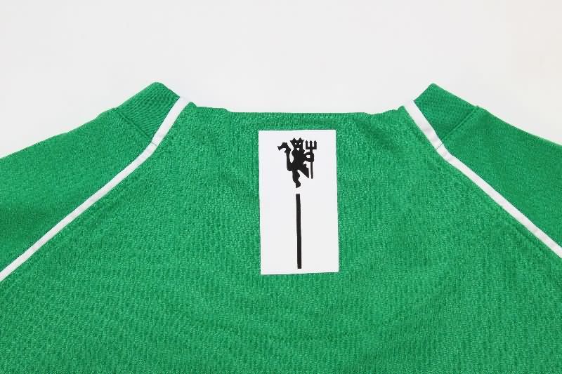 AAA(Thailand) Manchester United 2007/08 Goalkeeper Green Long Retro Soccer Jersey