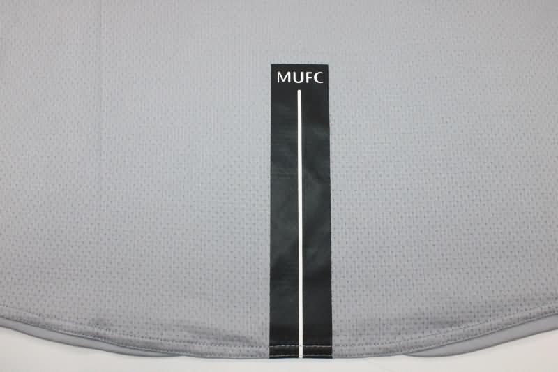 AAA(Thailand) Manchester United 2007/08 Goalkeeper Grey Retro Soccer Jersey