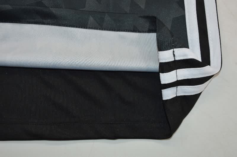 AAA(Thailand) Manchester United 2017/18 Away Retro Soccer Jersey