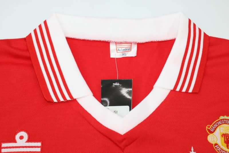 AAA(Thailand) Manchester United 1977 Home Retro Soccer Jersey