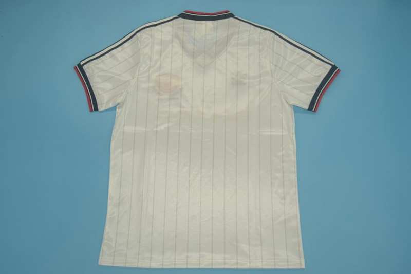 AAA(Thailand) Manchester United 1983 FA Finals Retro Soccer Jersey