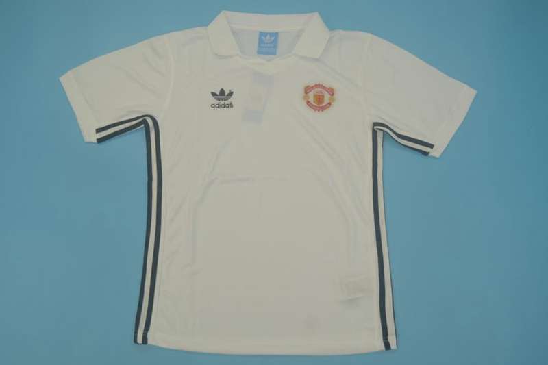 AAA(Thailand) Manchester United 1980/82 Away Retro Soccer Jersey