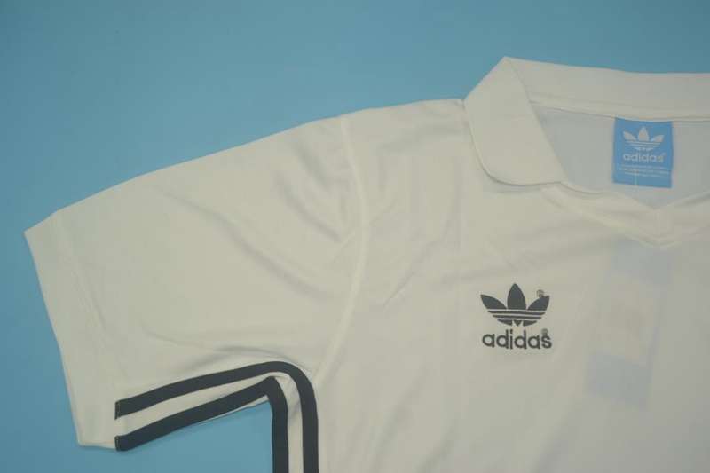 AAA(Thailand) Manchester United 1980/82 Away Retro Soccer Jersey