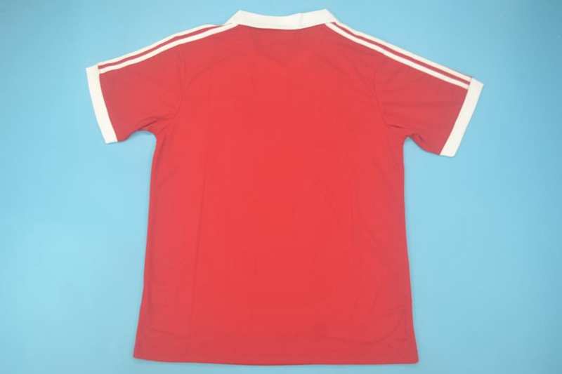 AAA(Thailand) Manchester United 1980/82 Home Retro Soccer Jersey