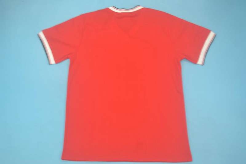 AAA(Thailand) Manchester United 1982/83 Home Retro Soccer Jersey