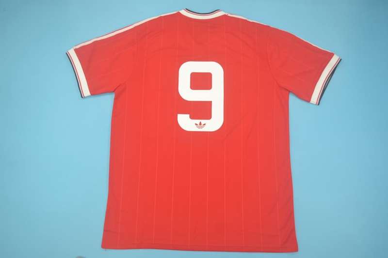 AAA(Thailand) Manchester United 1983/84 Home Retro Soccer Jersey