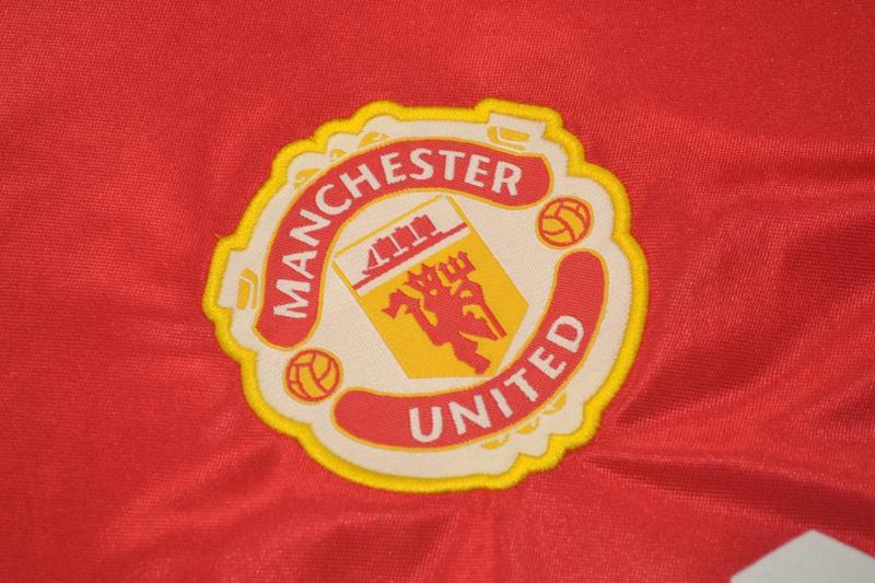 AAA(Thailand) Manchester United 1984/86 Home Retro Soccer Jersey