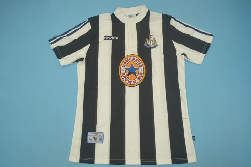 AAA(Thailand) Newcastle United 1995/97 Home Retro Soccer Jersey