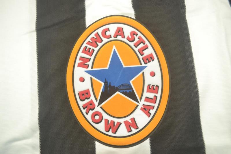 AAA(Thailand) Newcastle United 1995/97 Home Retro Soccer Jersey