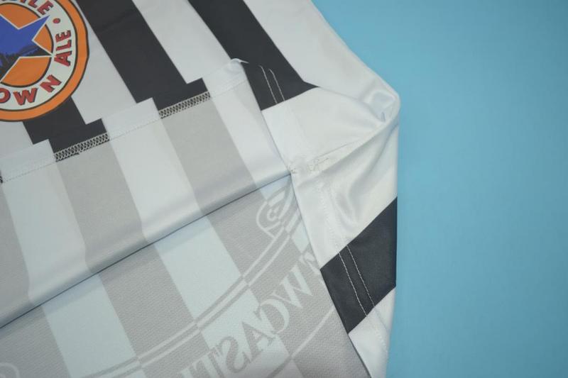 AAA(Thailand) Newcastle United 1997/99 Home Retro Soccer Jersey