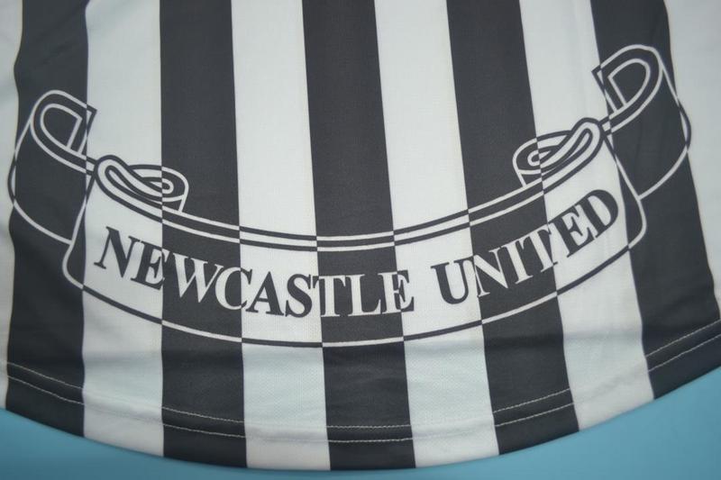 AAA(Thailand) Newcastle United 1997/99 Home Retro Soccer Jersey