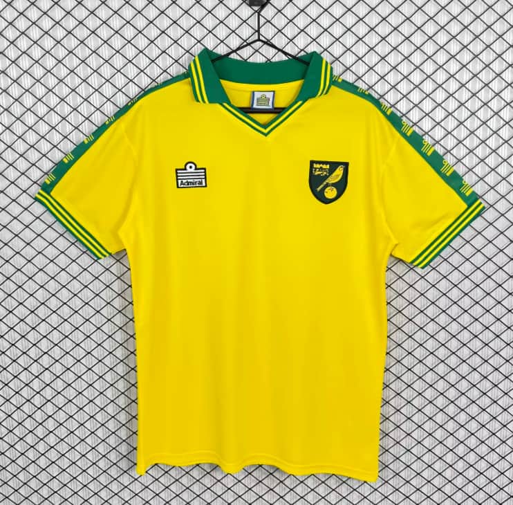 AAA(Thailand) Norwich 1976/81 Home Retro Soccer Jersey AAA(Thailand) Norwich 1976/81 Home Retro Soccer Jersey