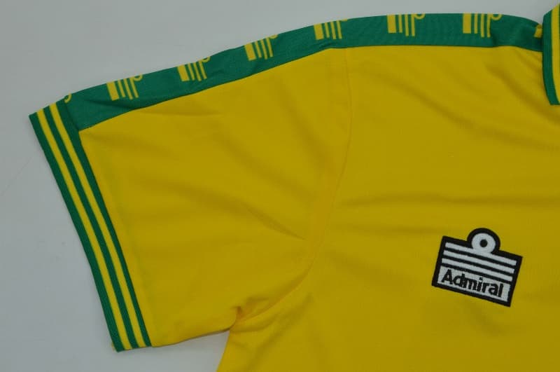 AAA(Thailand) Norwich 1976/81 Home Retro Soccer Jersey