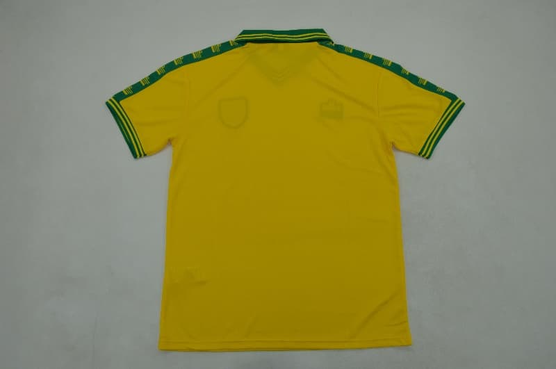 AAA(Thailand) Norwich 1976/81 Home Retro Soccer Jersey