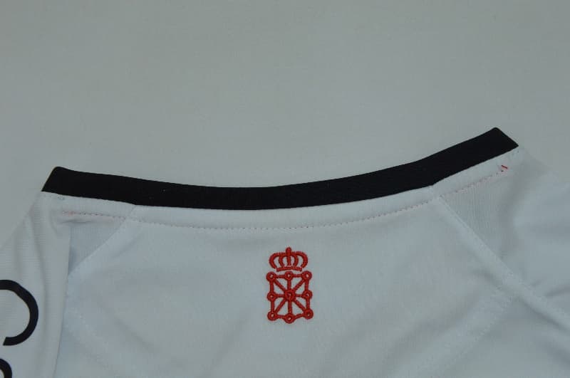 AAA(Thailand) Osasuna 2010/11 Away Retro Soccer Jersey