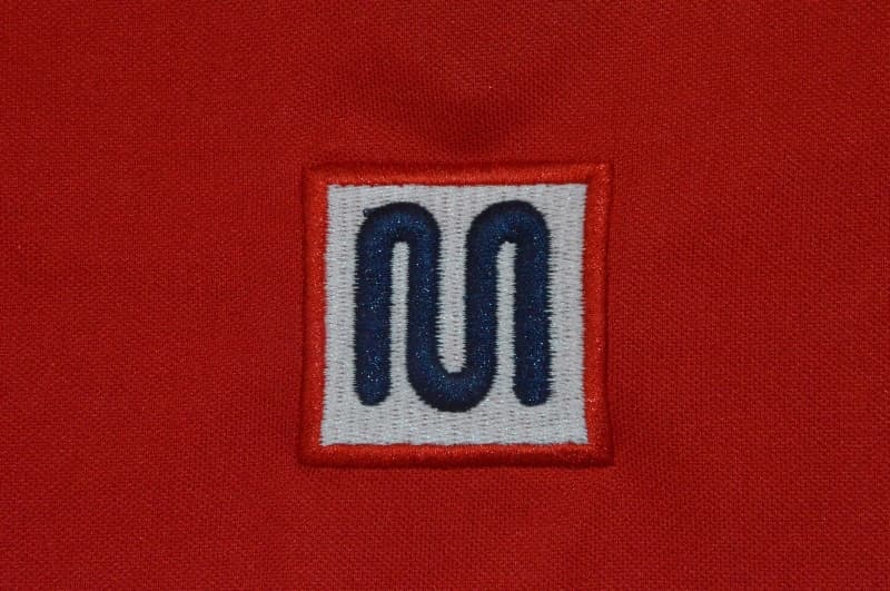 AAA(Thailand) Osasuna 1983/84 Home Retro Long Sleeve Soccer Jersey