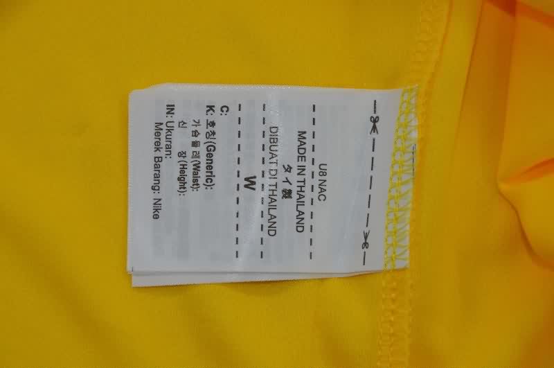 AAA(Thailand) Paris St German 2017/18 Away Retro Soccer Jersey