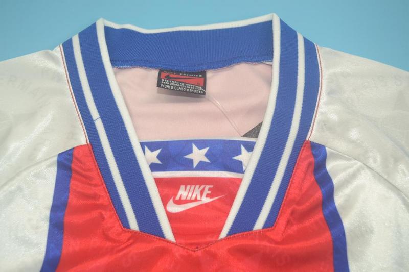 AAA(Thailand) Paris St German 1994/95 Away Retro Soccer Jersey