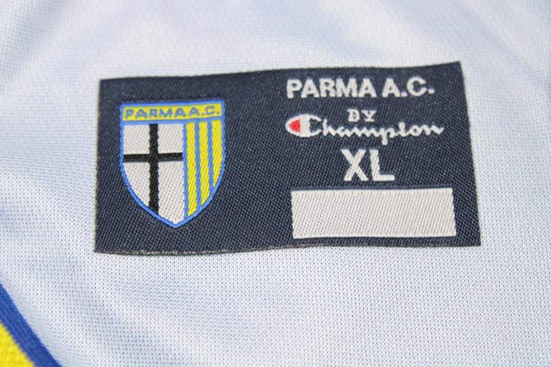 AAA(Thailand) Parma 2002/03 Home Retro Soccer Jersey