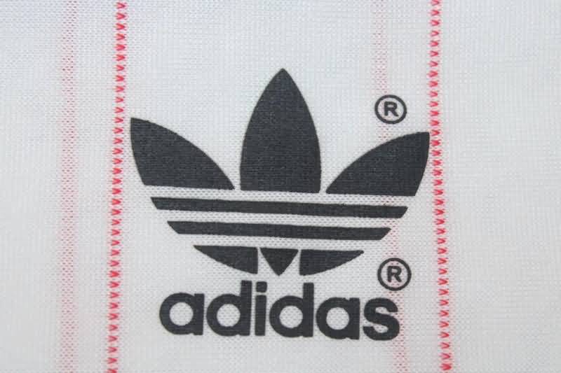 AAA(Thailand) Poland 1982 Home Retro Soccer Jersey