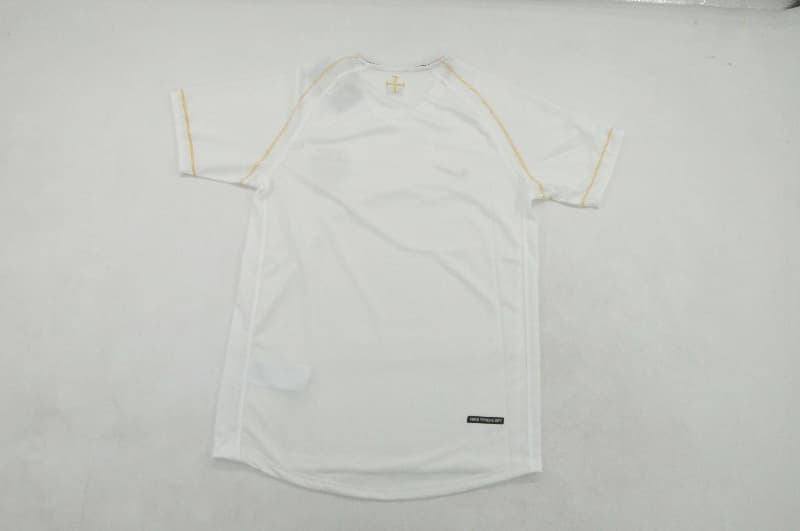 AAA(Thailand) Portugal 2006 Training Retro Soccer Jersey