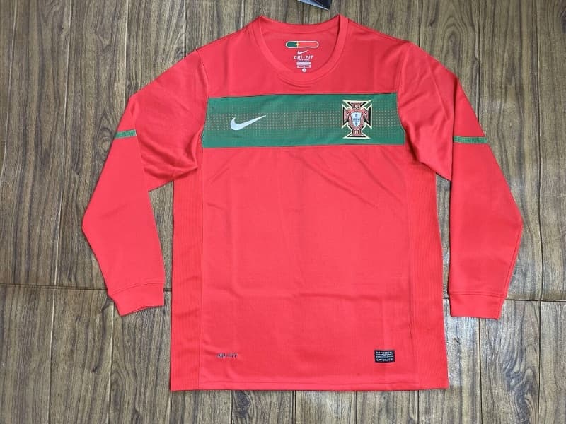 AAA(Thailand) Portugal 2010 Home Long Sleeve Retro Soccer Jersey AAA(Thailand) Portugal 2010 Home Long Sleeve Retro Soccer Jersey