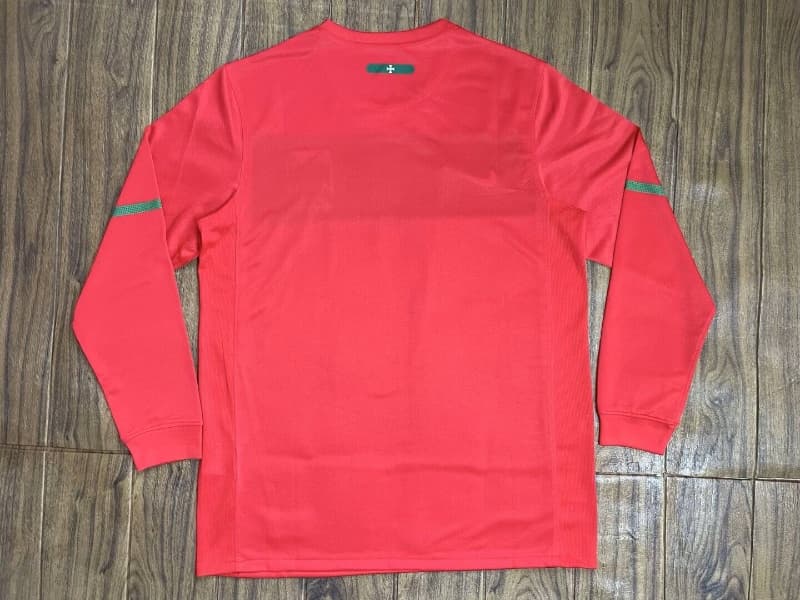AAA(Thailand) Portugal 2010 Home Long Sleeve Retro Soccer Jersey