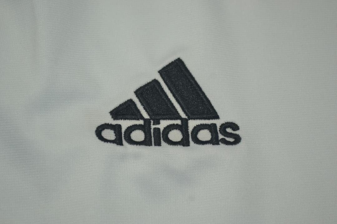 AAA(Thailand) Real Madrid 2005/06 Home Retro Soccer Jersey