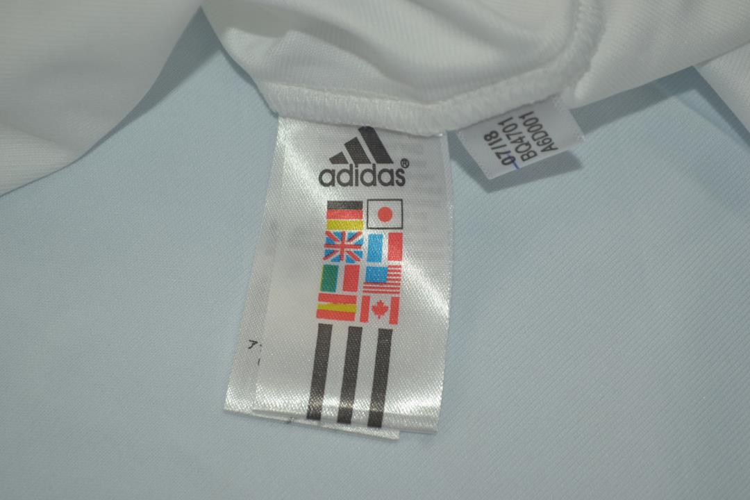 AAA(Thailand) Real Madrid 2005/06 Home Retro Soccer Jersey