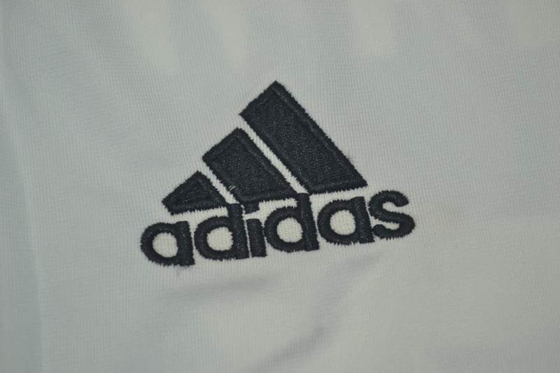 AAA(Thailand) Real Madrid 2005/06 Home Retro Soccer Jersey(L/S)