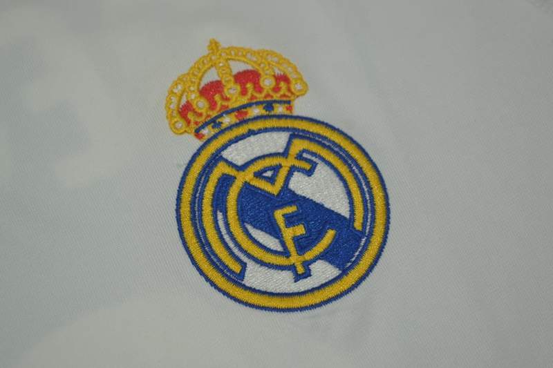 AAA(Thailand) Real Madrid 2005/06 Home Retro Soccer Jersey(L/S)