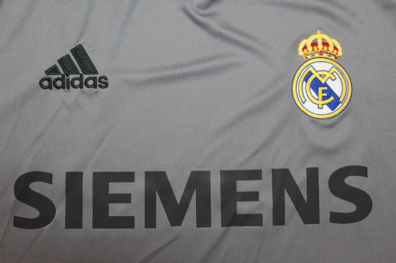 AAA(Thailand) Real Madrid 2005/06 Third Retro Soccer Jersey