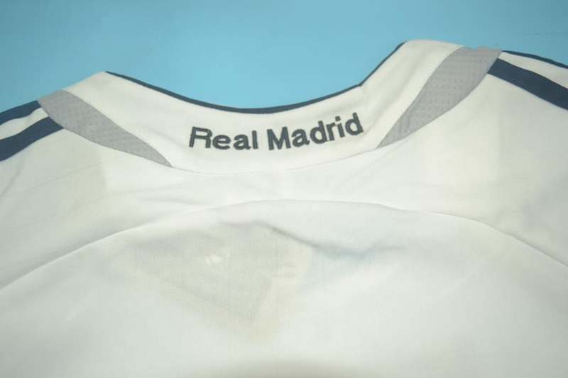 AAA(Thailand) Real Madrid 2006/07 Home Retro Soccer Jersey(L/S)