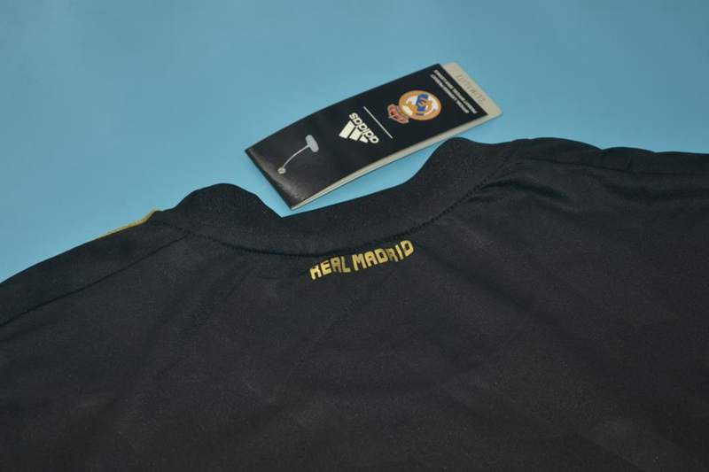 AAA(Thailand) Real Madrid 2011/12 Away Retro Soccer Jersey(L/S)