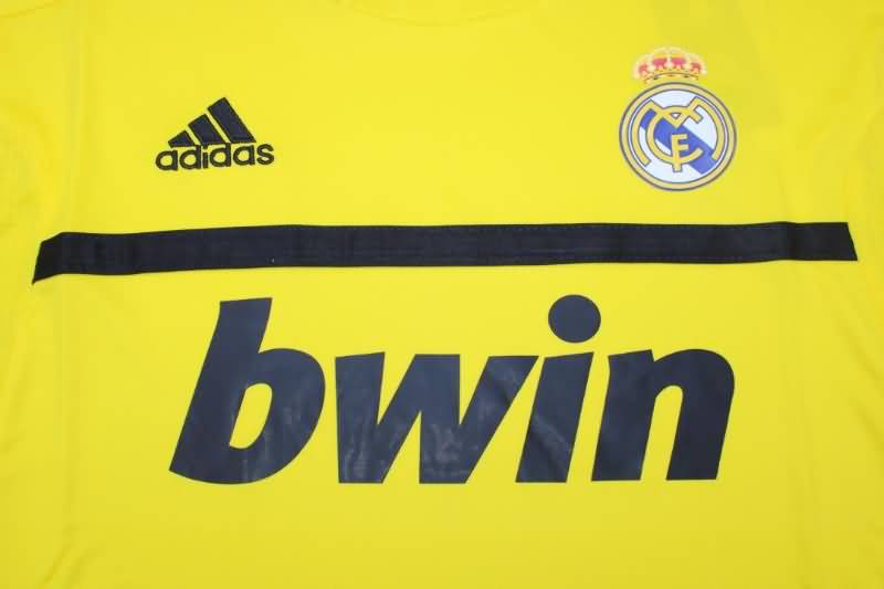 AAA(Thailand) Real Madrid 2011/12 Goalkeeper Yellow Retro Soccer Jersey