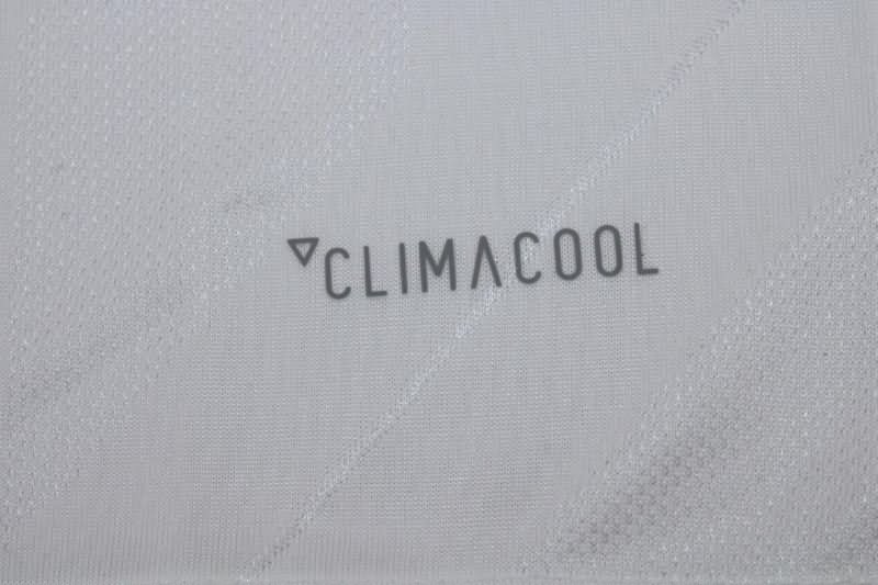 AAA(Thailand) Real Madrid 2017/18 Home Long Sleeve Retro Soccer Jersey