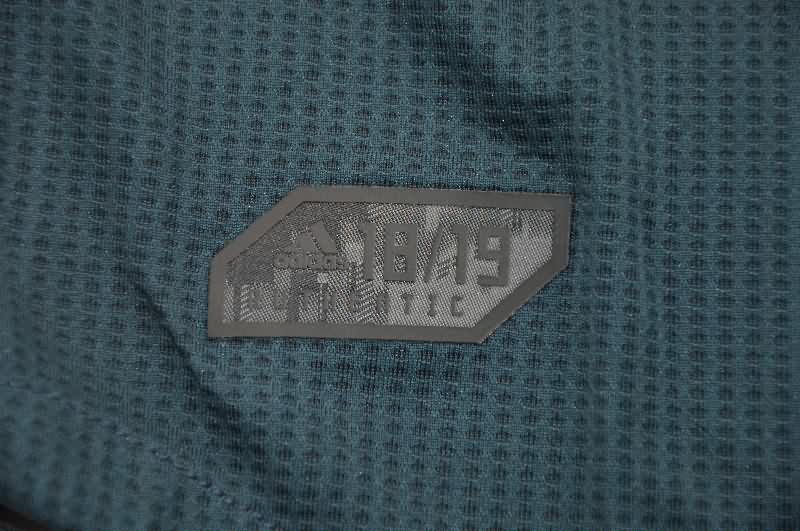 AAA(Thailand) Real Madrid 2018/19 Away Retro Soccer Jersey (Player)