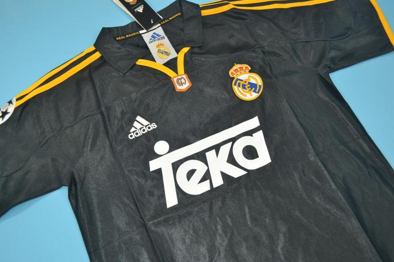 AAA(Thailand) Real Madrid 1999/01 Away Retro Soccer Jersey