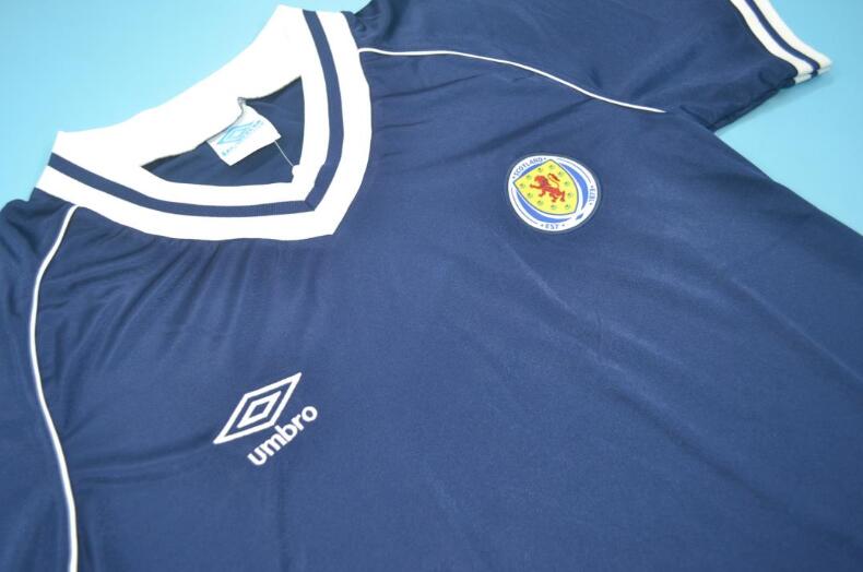 AAA(Thailand) Scotland 1982 Home Retro Soccer Jersey