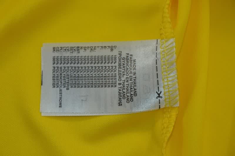 AAA(Thailand) Sheffield Wednesday 2001/03 Away Retro Soccer Jersey