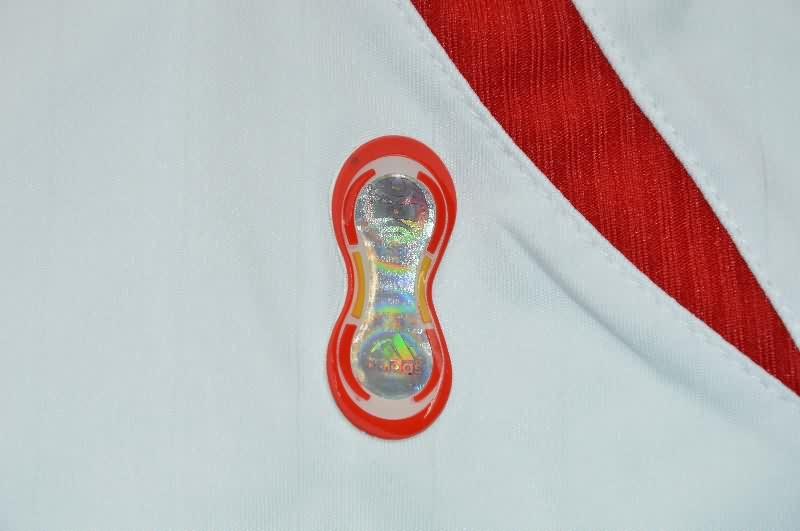 AAA(Thailand) Spain 2006 Away Retro Soccer Jersey