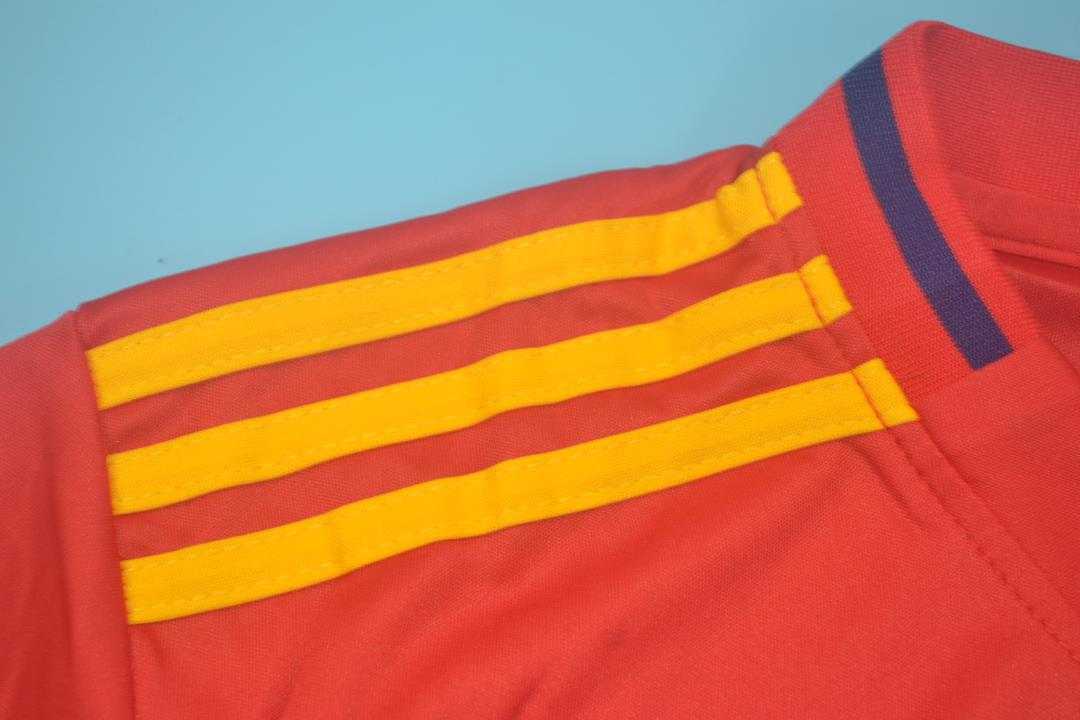 AAA(Thailand) Spain 2010 Home Retro Soccer Jersey