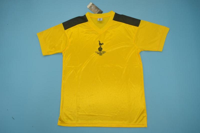 AAA(Thailand) Tottenham Hotspur 1980/82 Away Retro Soccer Jersey