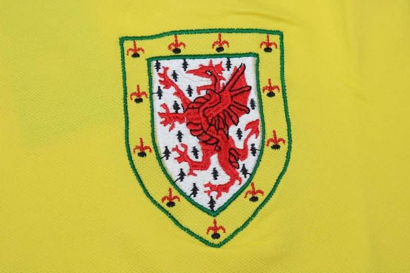 AAA(Thailand) Wales 1982 Away Retro Soccer Jersey