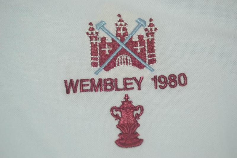 AAA(Thailand) West Ham 1980 Away Retro Soccer Jersey